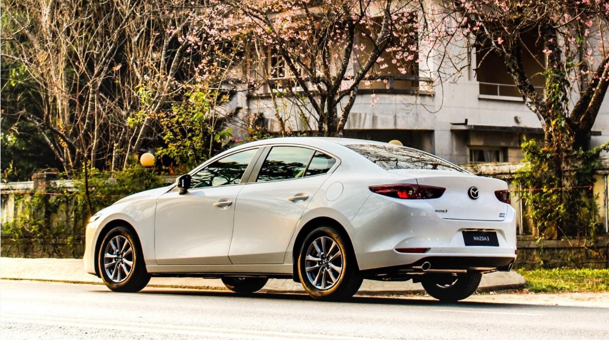 Cho Thuê Xe Tự Lái Tại Núi Thành (Chu Lai) 2026 | Giá Rẻ, Thủ Tục Nhanh