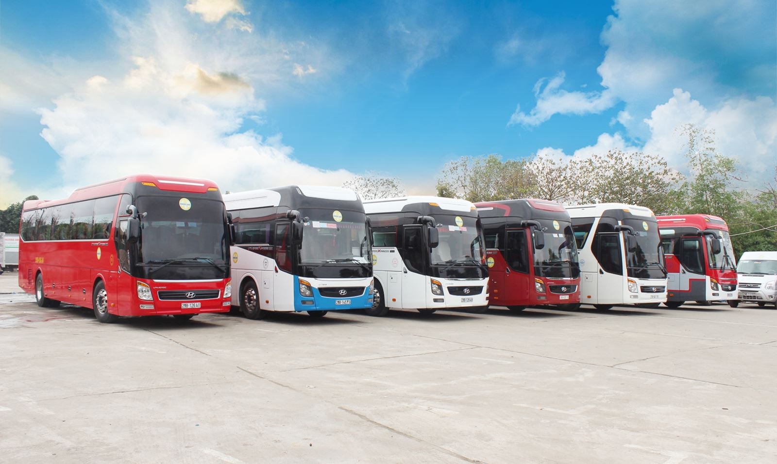 [2026] Bảng giá thuê xe 45 chỗ tại Núi Thành